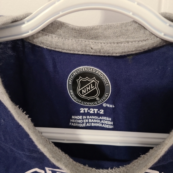 🌟5/$25 Toronto Maple Leafs Pajama Shirt - Picture 2 of 4